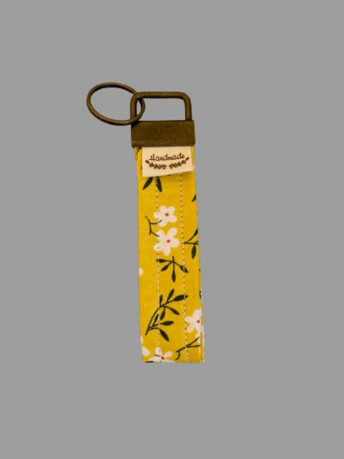 Hand-Sewn Floral Keyfob – A Burst of Sunshine and Charm