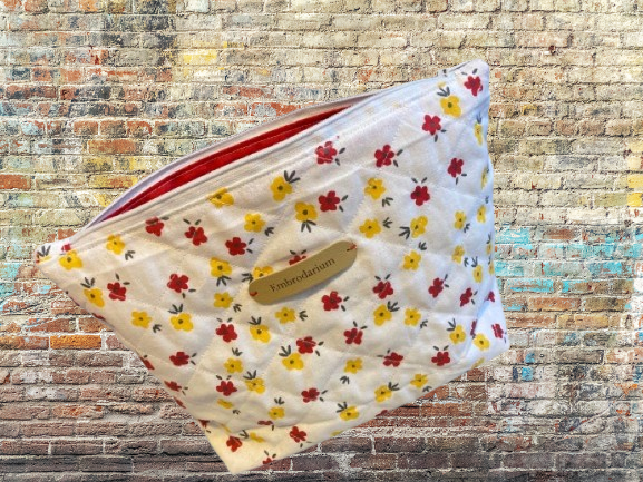 Handmade Medium Quilted Cotton Floral Zip Pouch