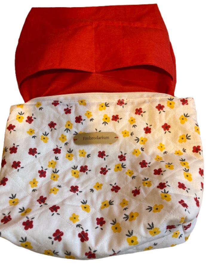 Handmade Medium Quilted Cotton Floral Zip Pouch